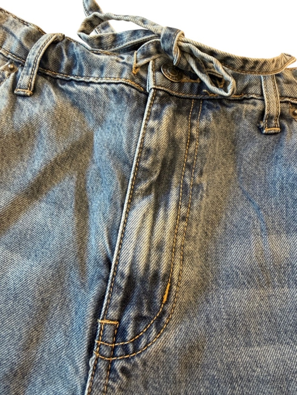 SPLENDID Lounge Denim Cargo Short in Indigo Size XS - Picture 4 of 8